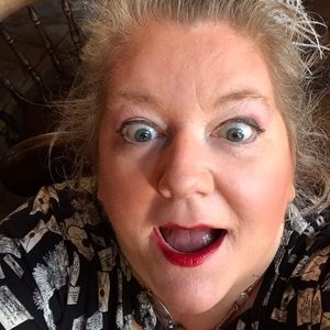 Meet your Posher, Kate